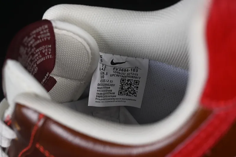All categories Nk Air Force 1 Air Force series Nk Air Force 1 Low Air Force low-top Nike Air Force 1'07 Low Year of the Horse limited edition Retro brown coffee red Air Force 1 low-top casual sneakers FV3694-103